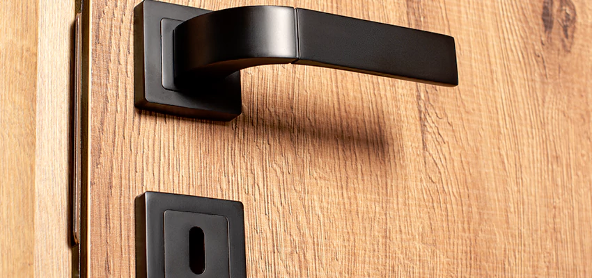 Weekend Lockout Assistance Troubleshooting in La Habra, California